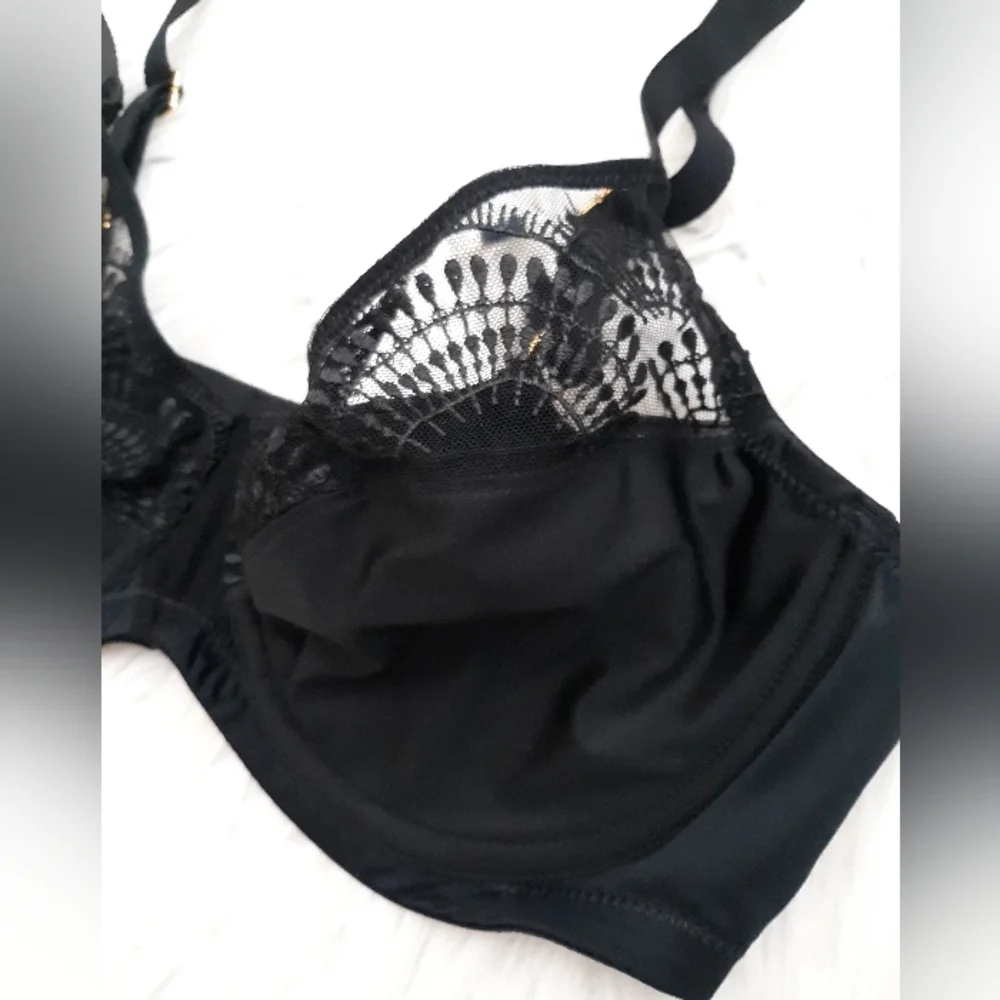 NWT Aisilin Full Coverage Bra 34C